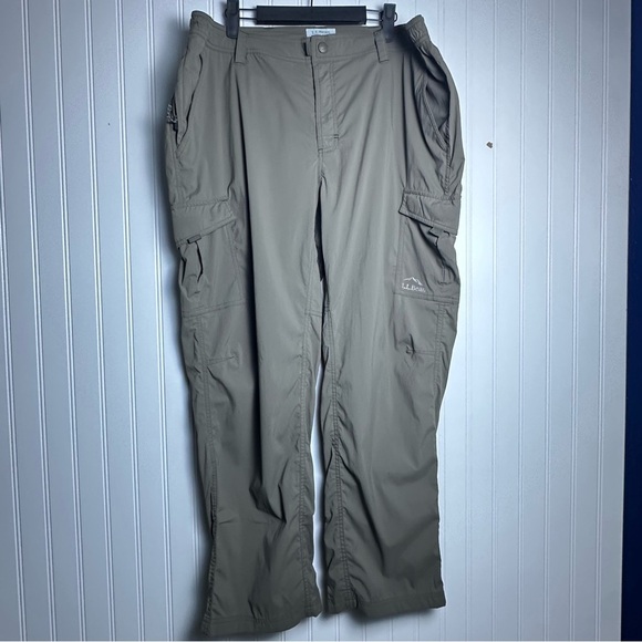 L.L. Bean Men's XL Cargo Pants Patch Secured zipper Pocket Elastic Waist - Picture 12 of 12